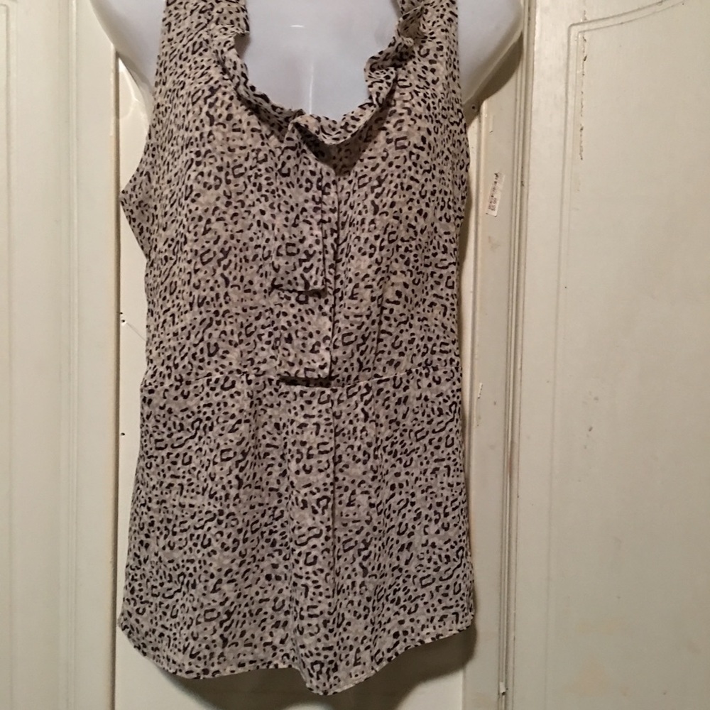 Gap - Picture 2 of 4